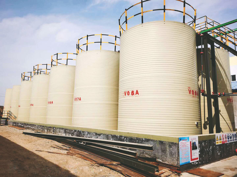 PPH、HDPE防腐纏繞儲(chǔ)罐塔器